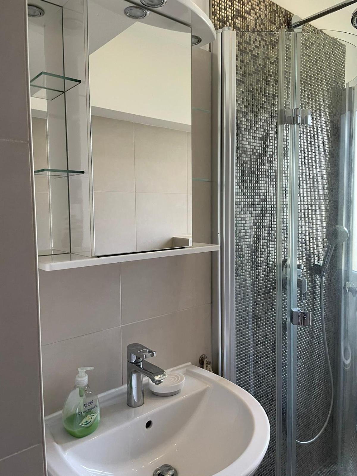 Modern And Cozy Apartment In Good Location 柏林 外观 照片